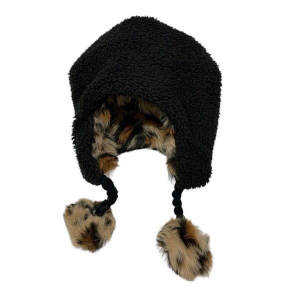 Mystic | Leopard Faux Fur Fleece Girls Winter Hat with Poms Cap - Picture 5 of 8